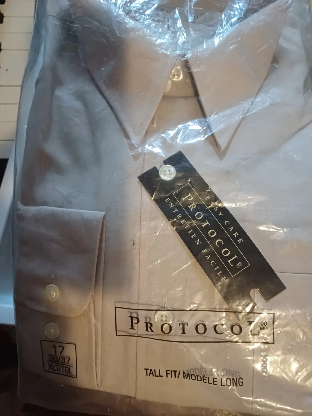 NEW: Protocol Men's Long Sleeve Dress Shirt - Size 17 36/37 image indicator(3)