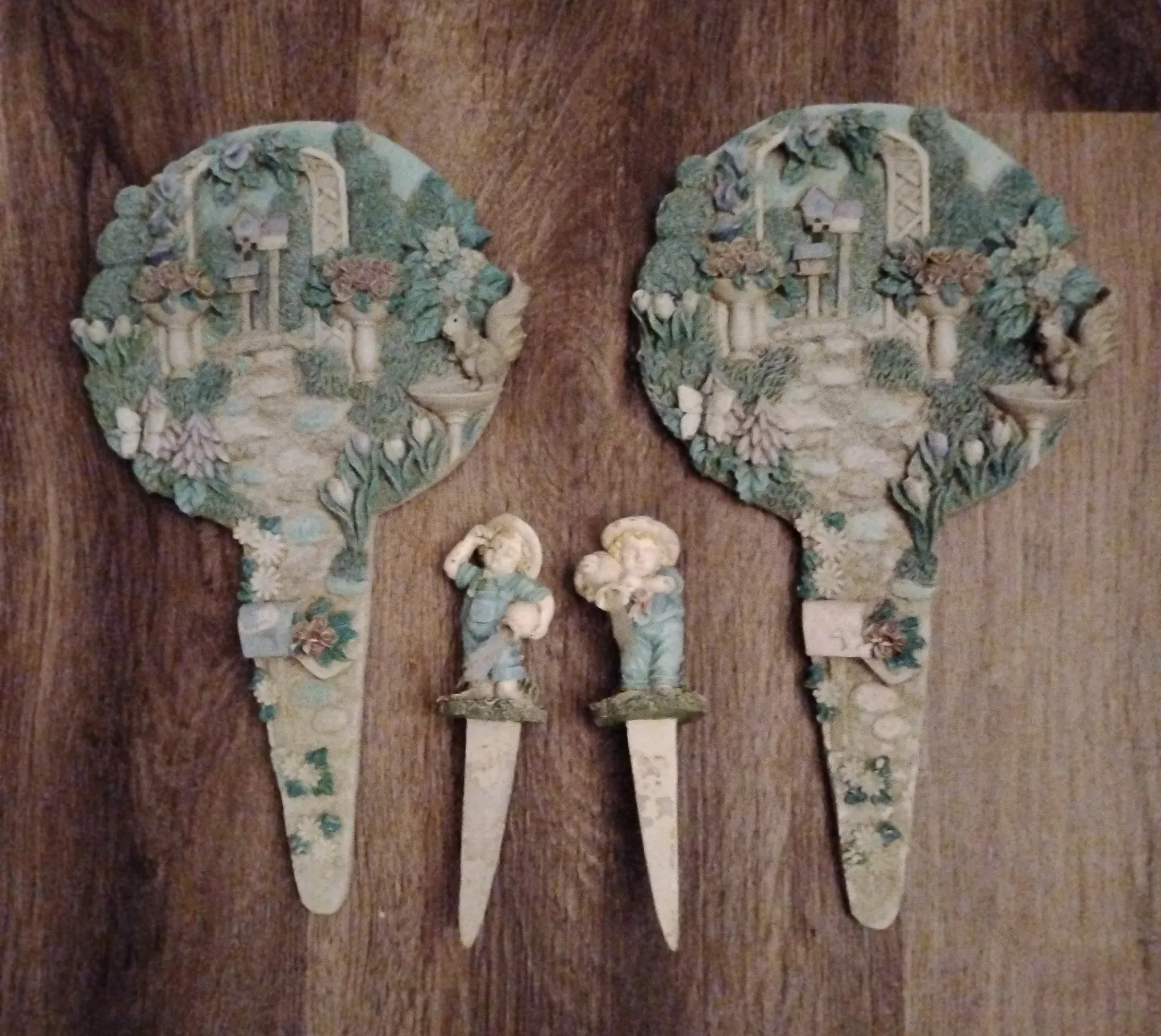 Garden Decor thumbnail
