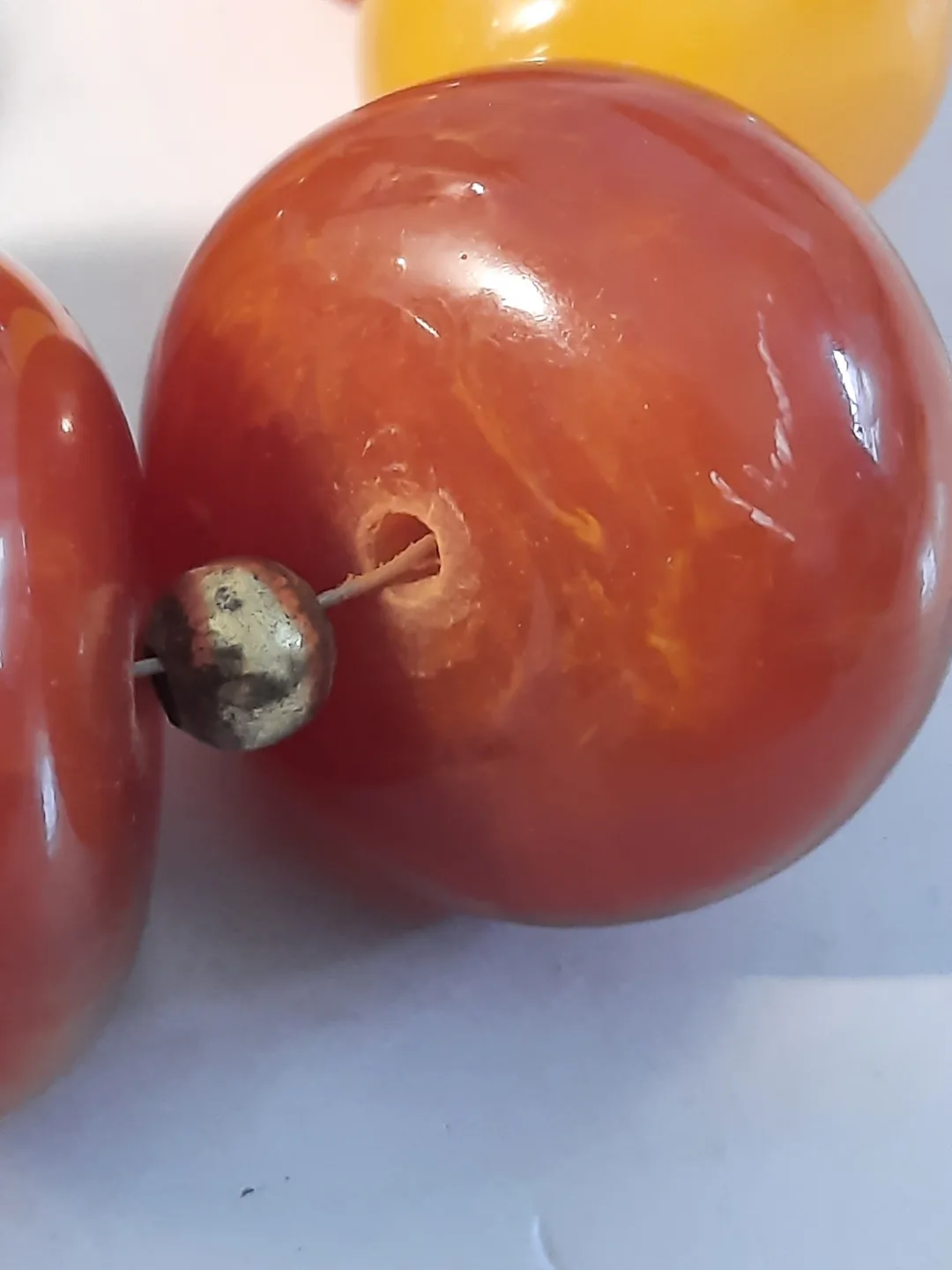 vintage neclase with 2 tone amber.and amber pendant image indicator(5)