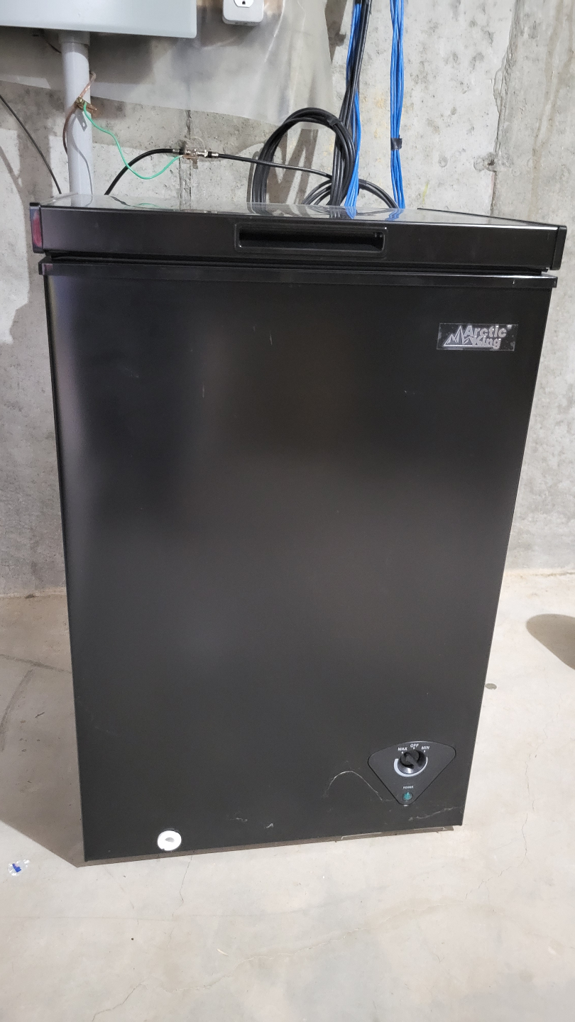 Arctic King Chest Freezer