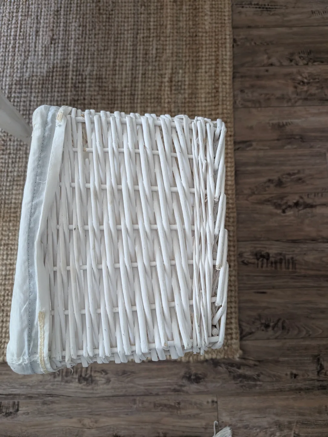 White Wicker Storage Basket with Liner image indicator(5)