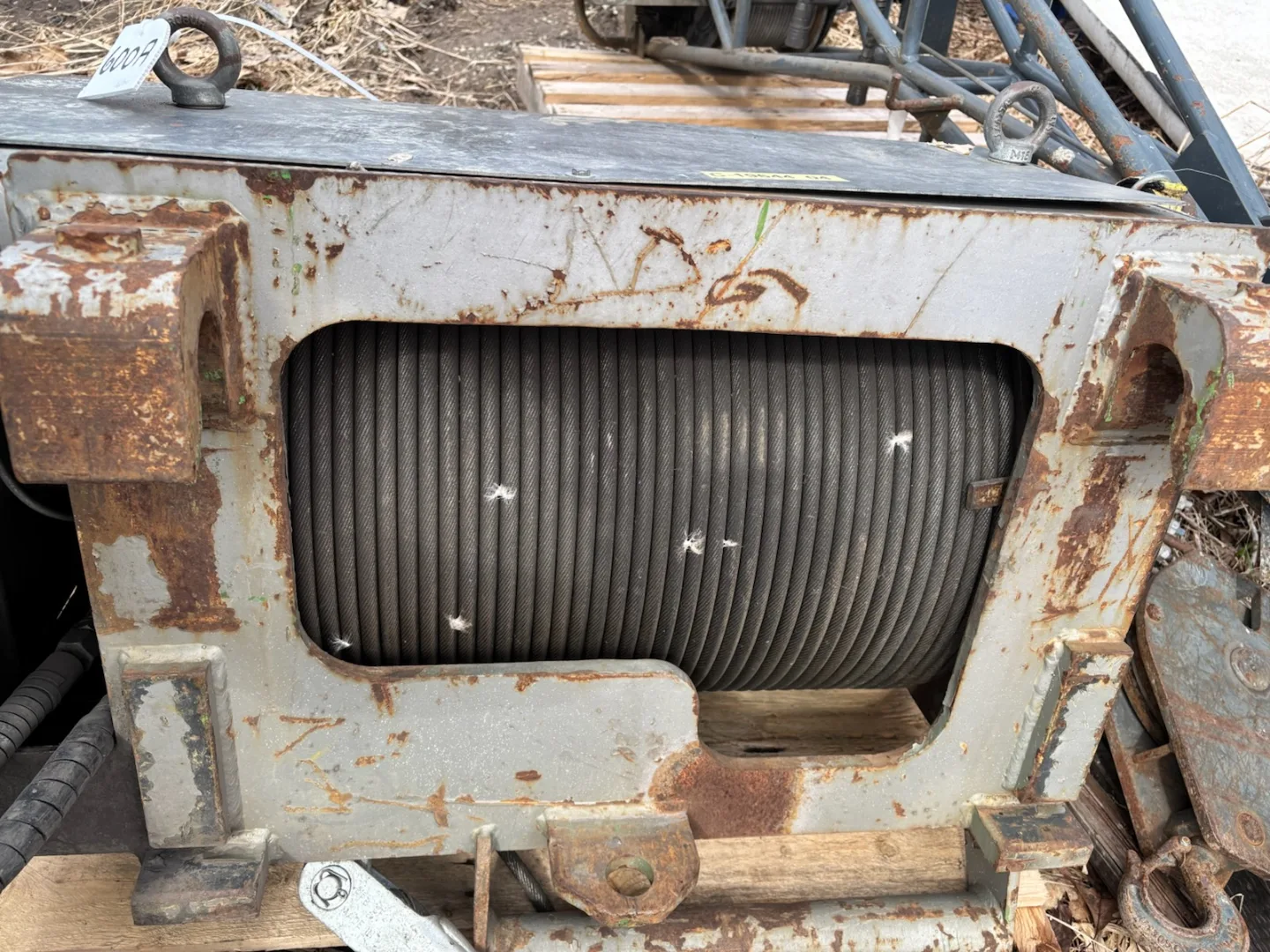 Cable Winch with Hook and Cable for tele handler/ zoom boom image indicator(2)