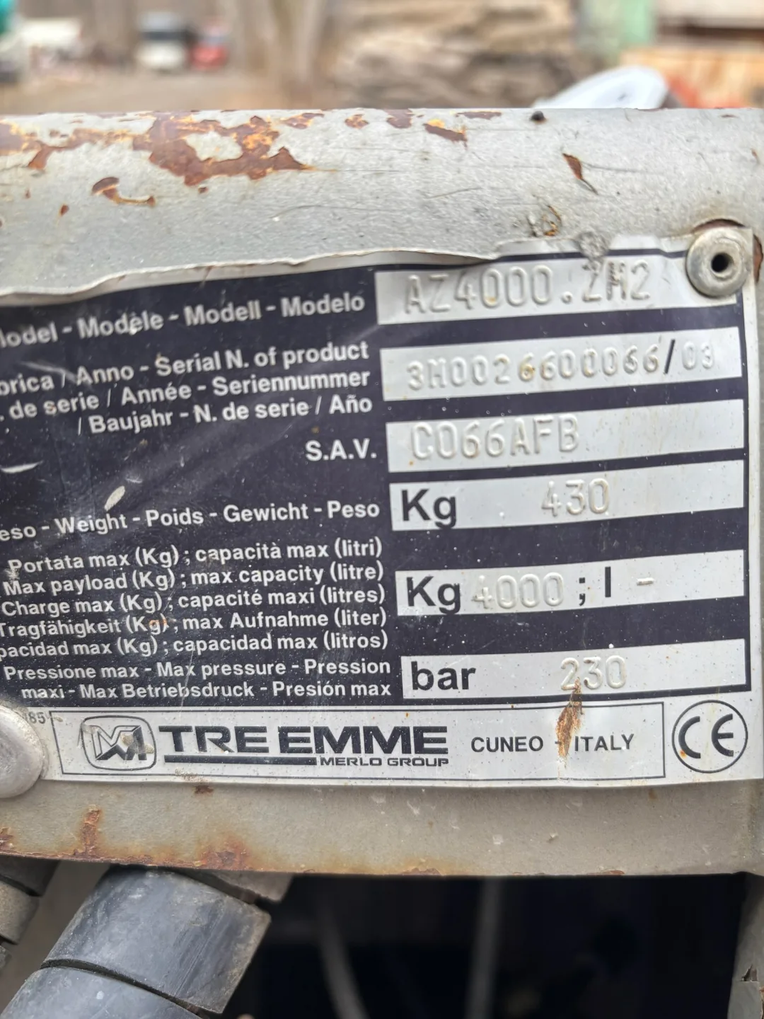 Cable Winch with Hook and Cable for tele handler/ zoom boom image indicator(3)