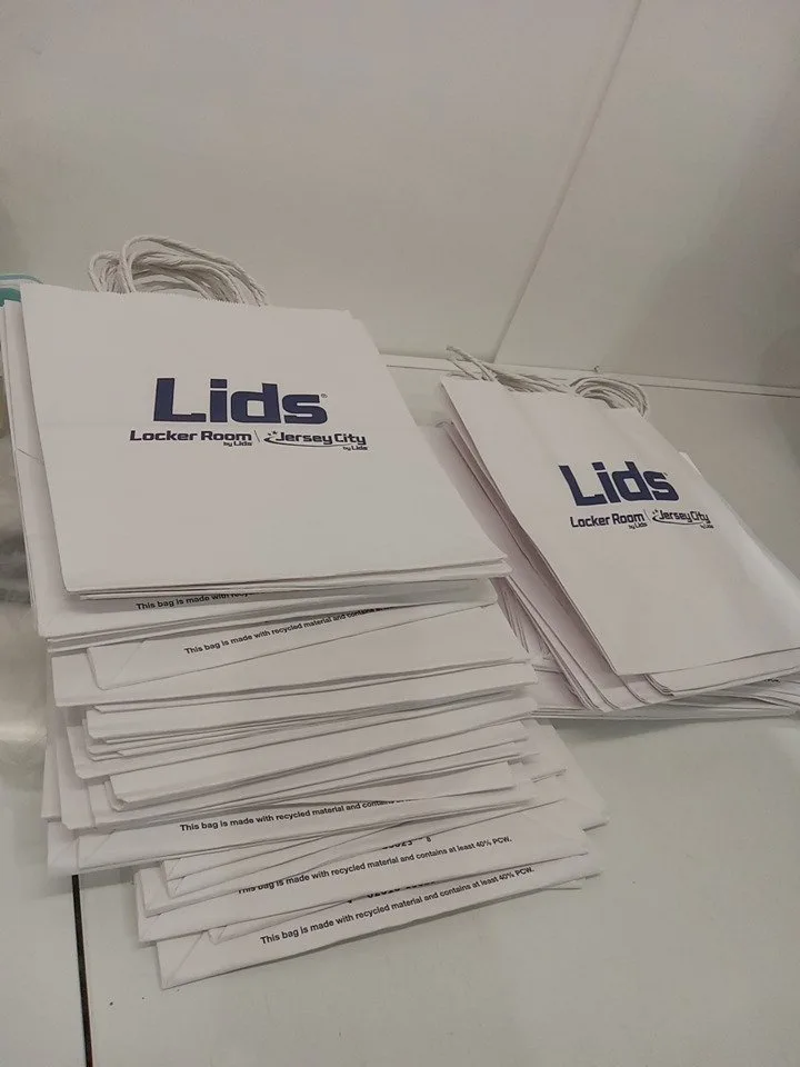 Lids Paper Shopping Bags image indicator(3)