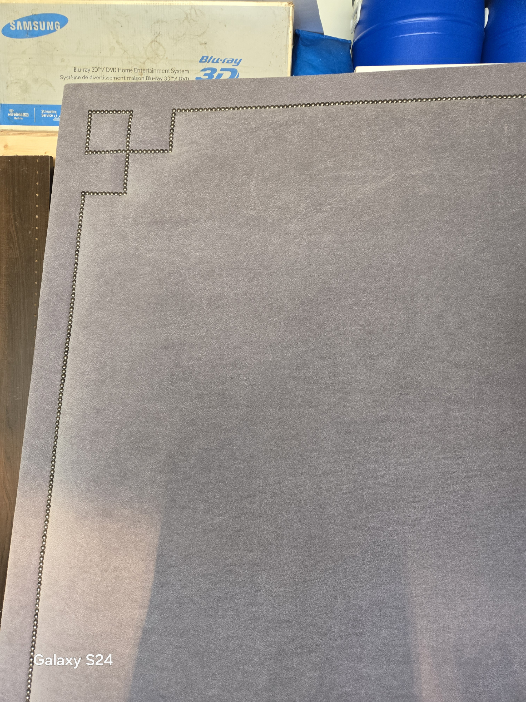 Grey Velvet Headboard - photo 3