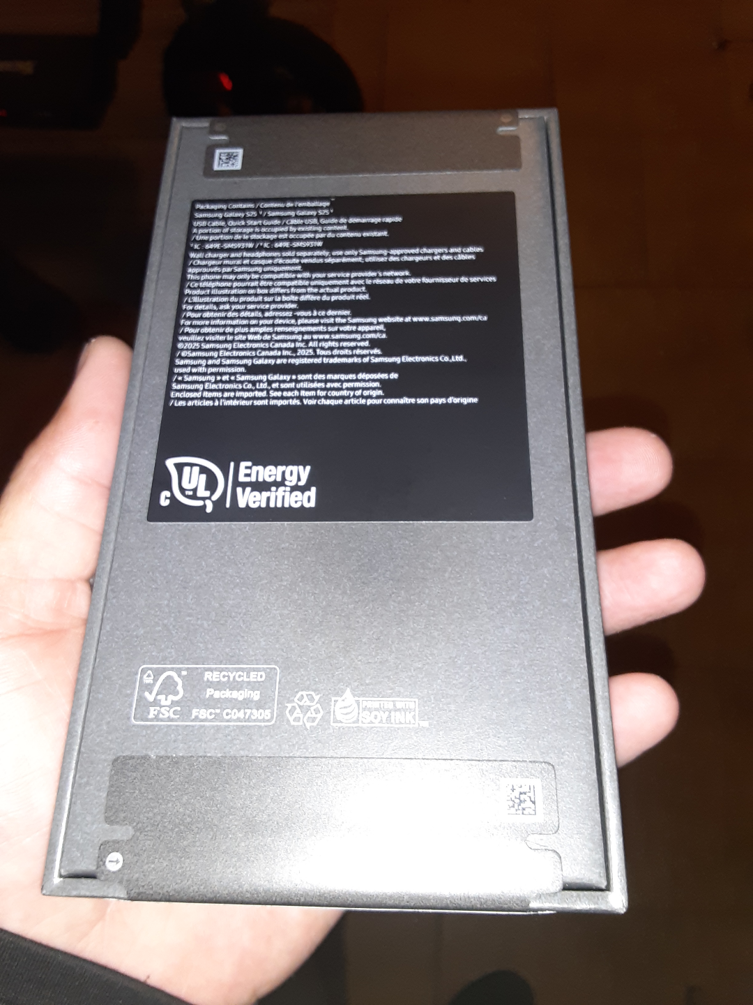Samsung Galaxy S25 128GB Silver Shadow Phone sealed in box - photo 3