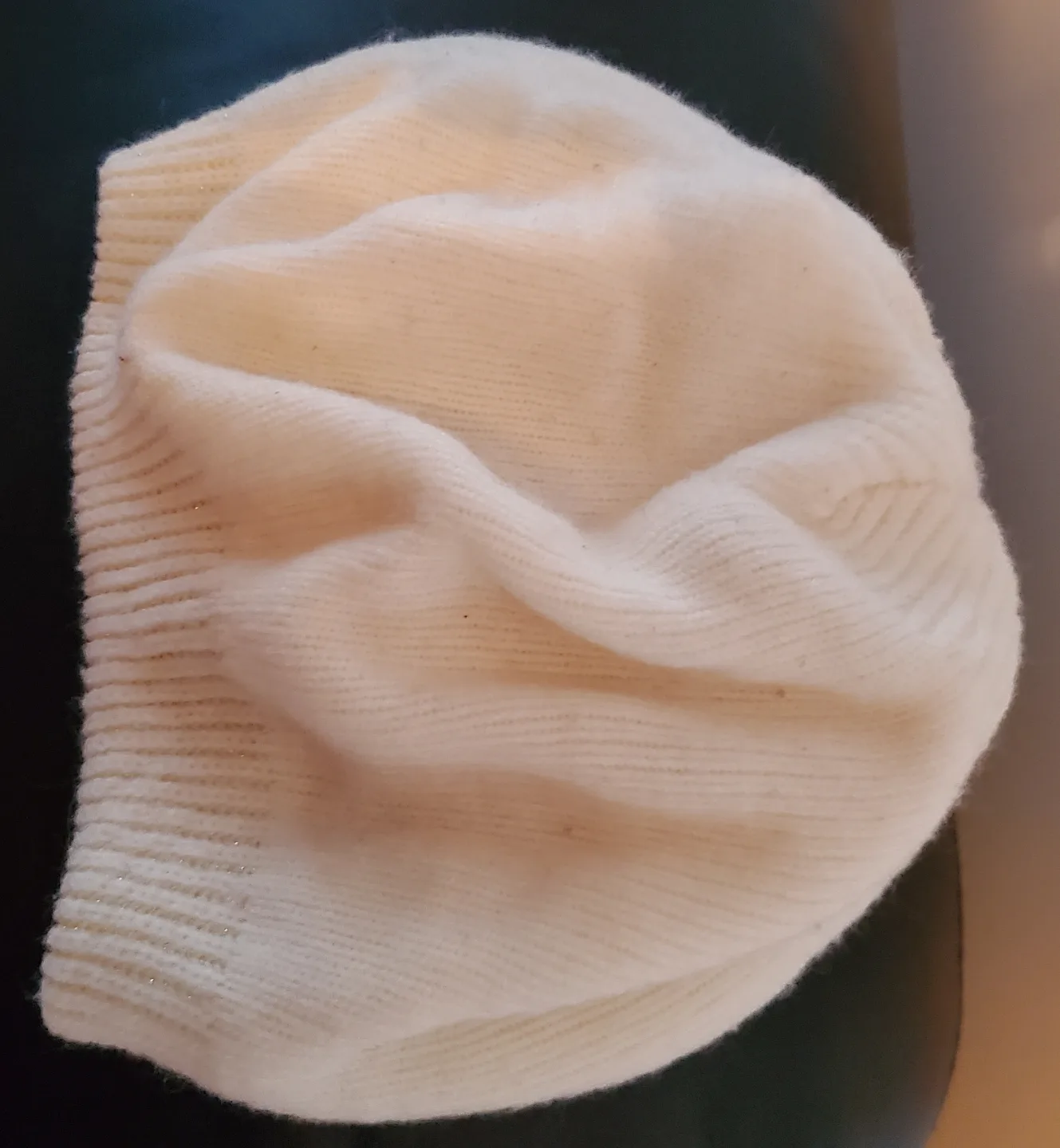 Cream-coloured Knit Beanie thumbnail