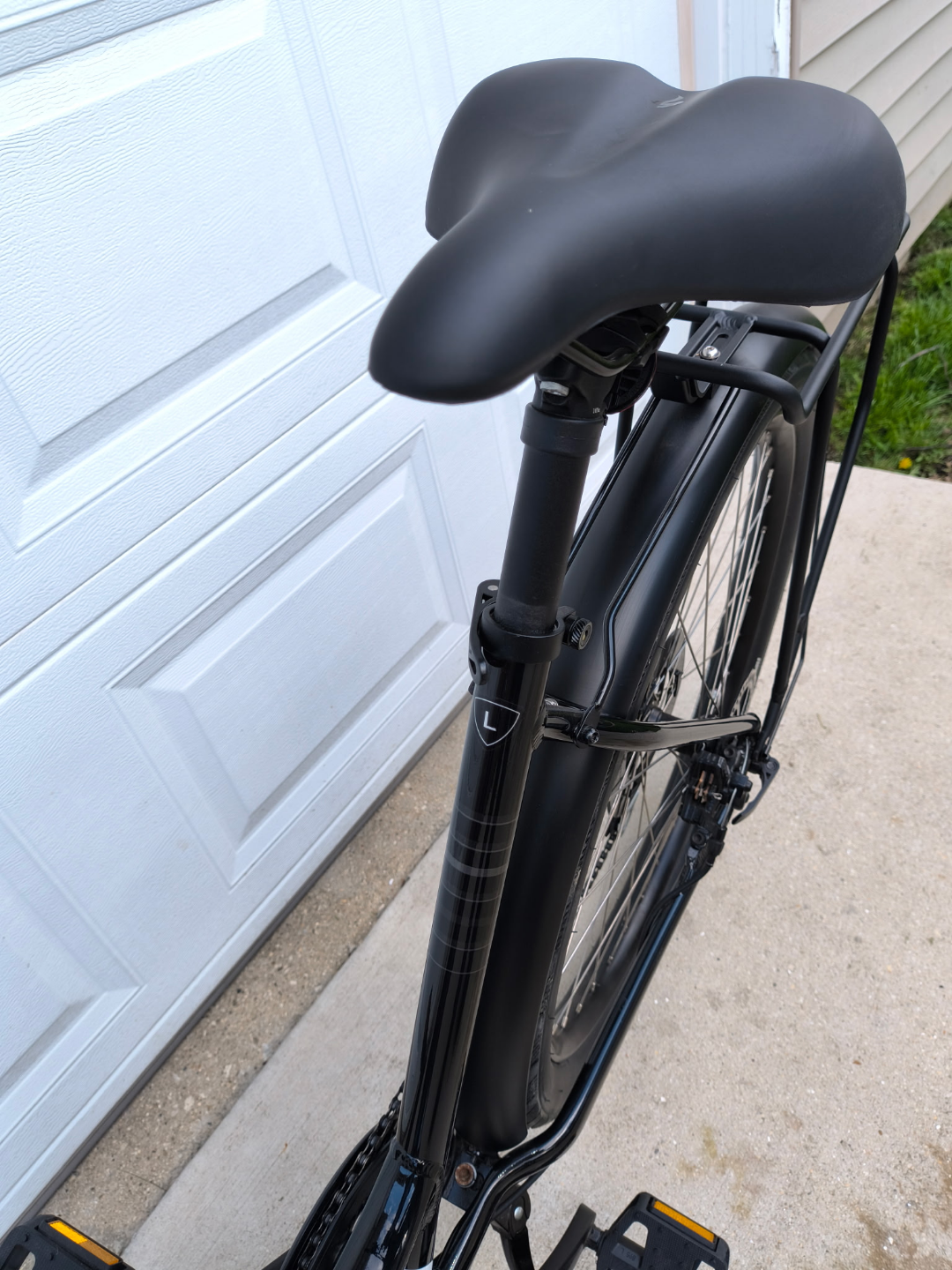 Specialized Roll Low Entry Bike - photo 3