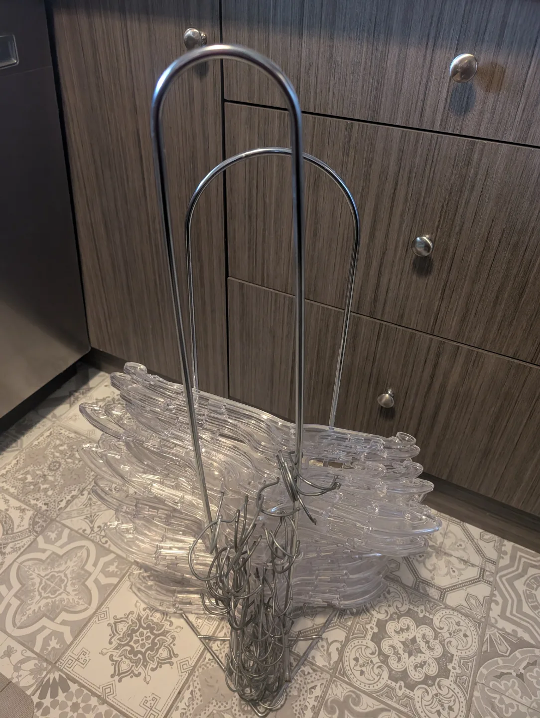 Hangers rack thumbnail