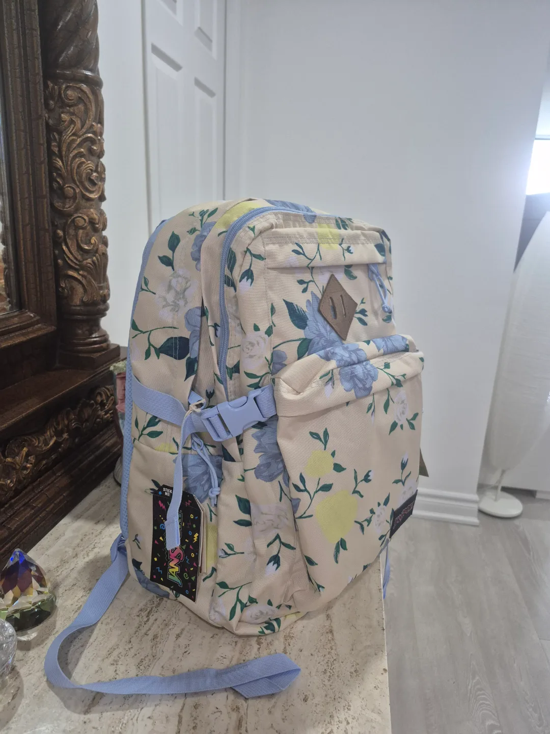 Jansport Floral Backpack - Light Beige and Blue image indicator(2)