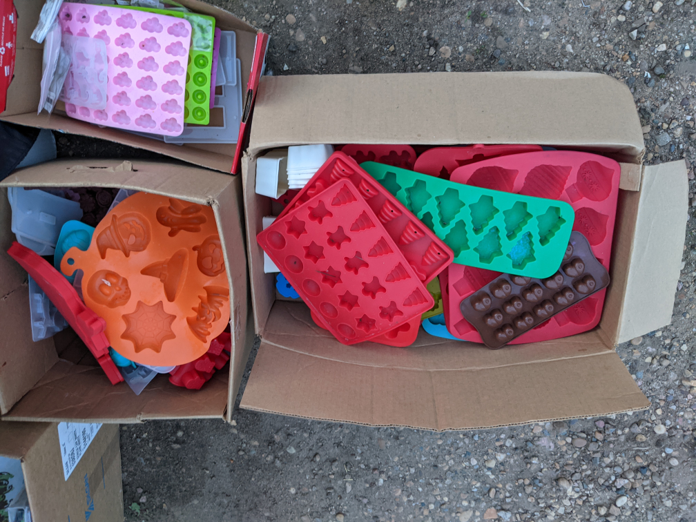 Silicone Molds - Ice Cube Trays & Candy Molds