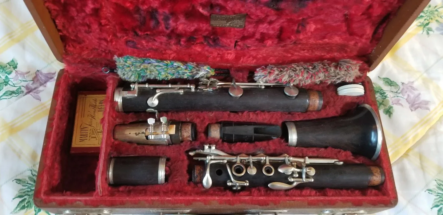 Vintage Martin Freres Handmade Clarinet with Case image indicator(4)