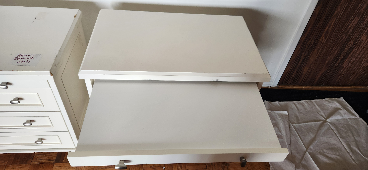 2 Pair of White Four-Drawer Chests - photo 4