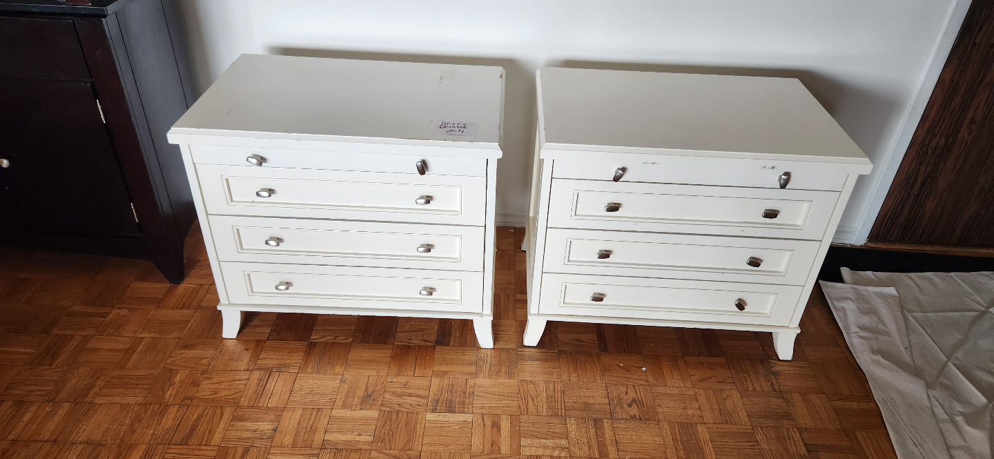 2 Pair of White Four-Drawer Chests - photo 5