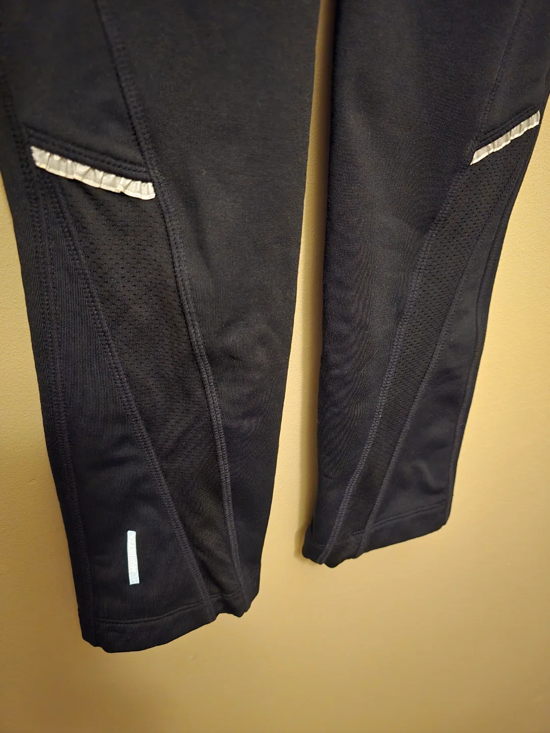 Mondetta Black Leggings image indicator(4)