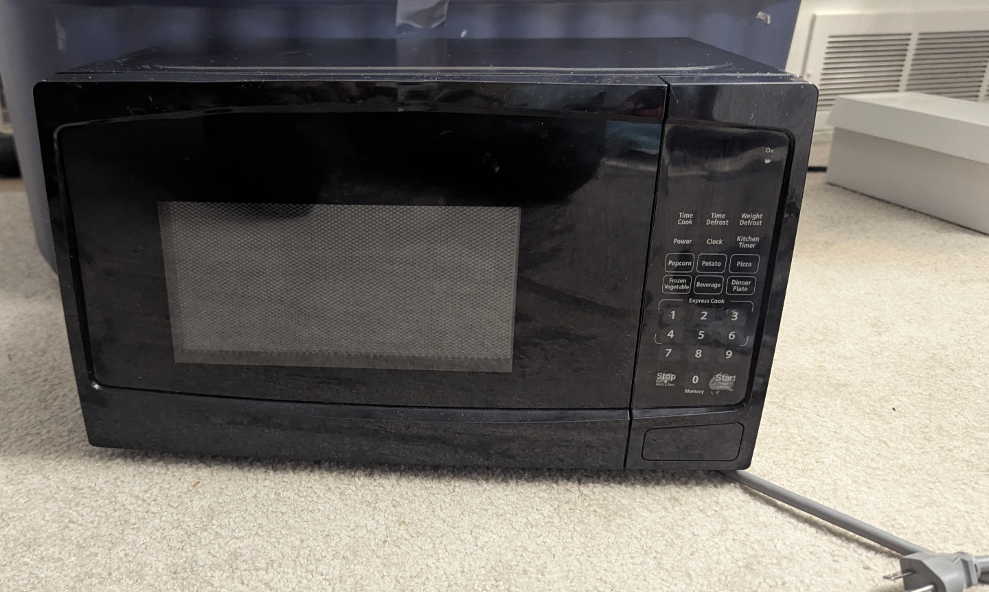 Black Microwave - photo 2