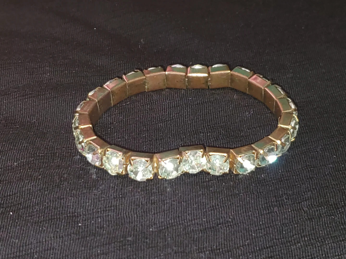 Gold & Pink Rhinestone Stretch Bracelet image indicator(4)