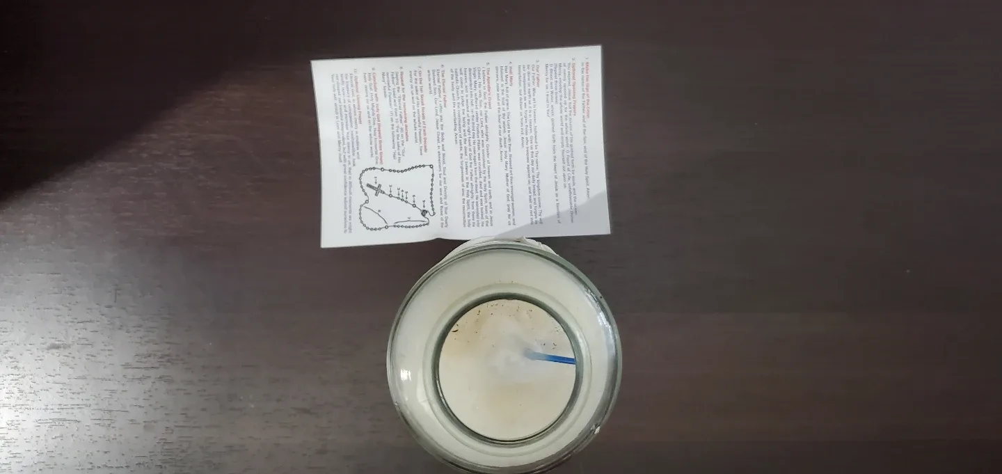 Prayer Candle with Divine Mercy Image image indicator(3)