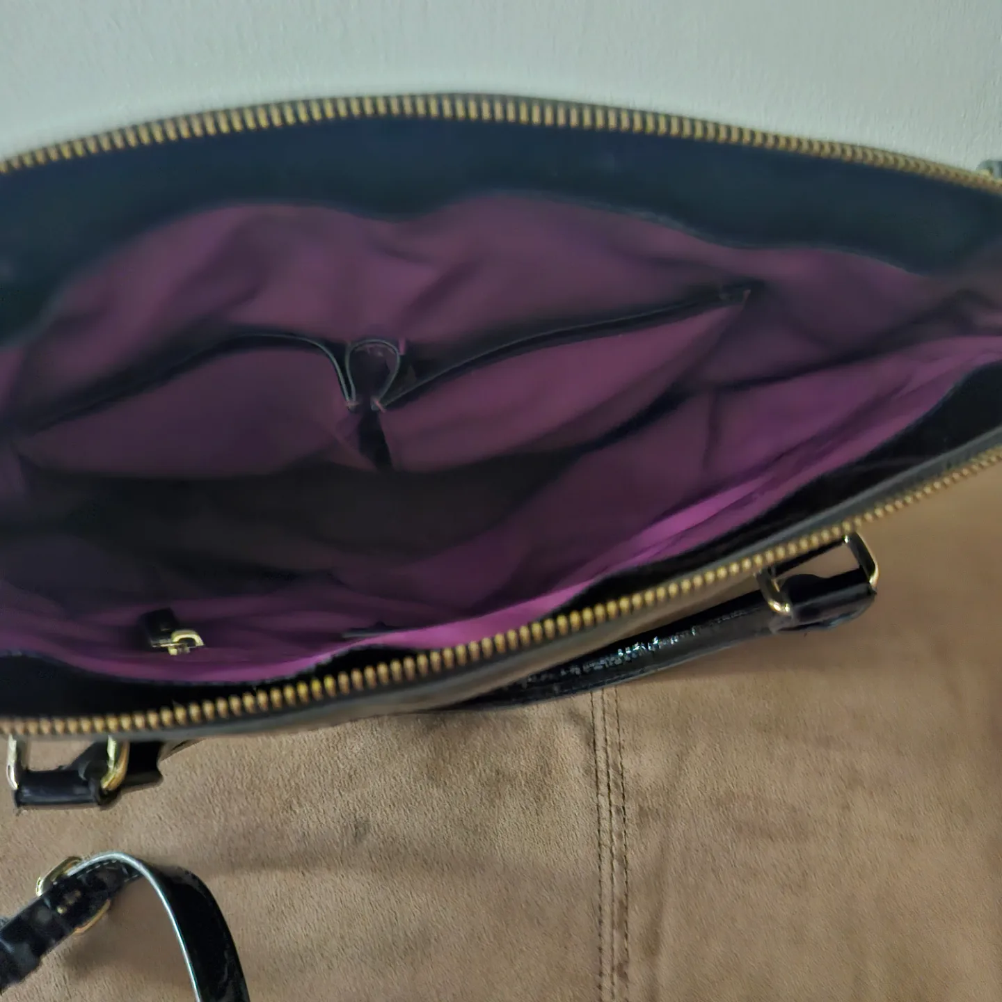 Lady's Purse image indicator(4)