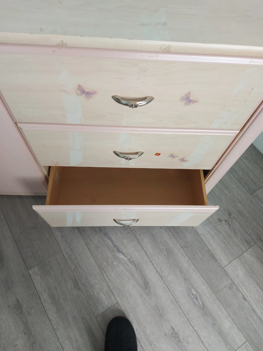 Vintage Barbie Dresser image indicator(6)