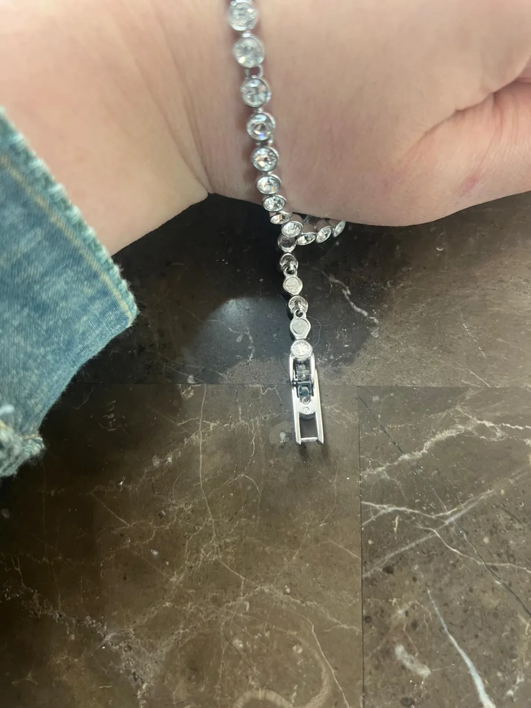 Swarovski Tennis Bracelet image indicator(7)