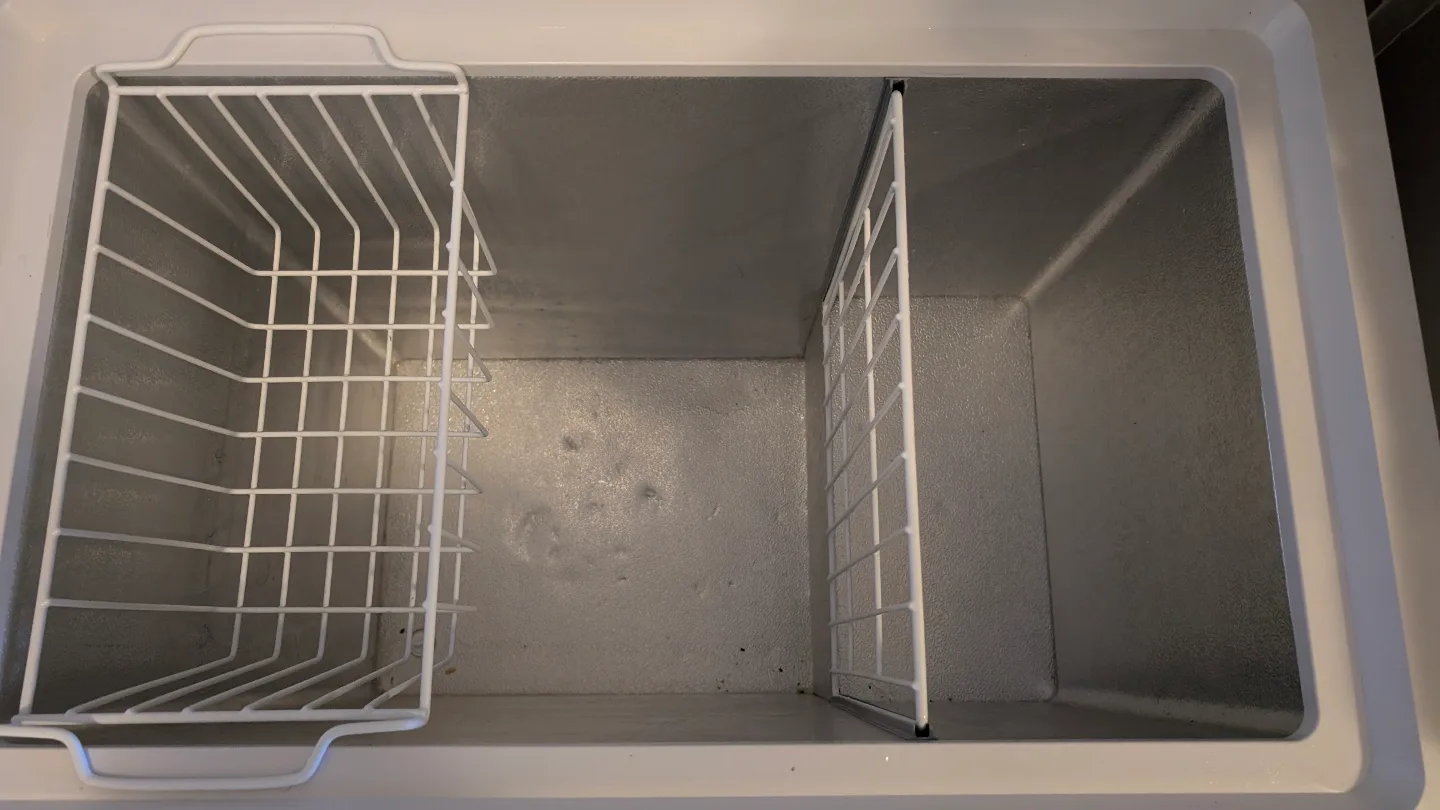 Danby Premiere Chest Freezer image indicator(3)