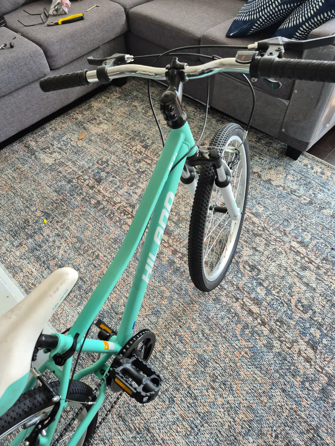 Hiland 24" Girls' Mountain Bike - Mint Green NEW  WITH ISSUES image indicator(6)