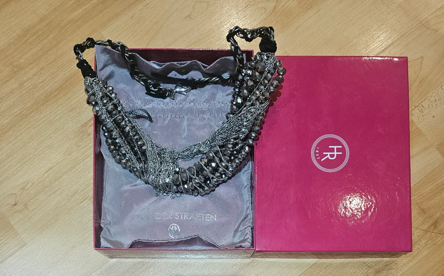 Van Der Straeten Necklace image indicator(2)