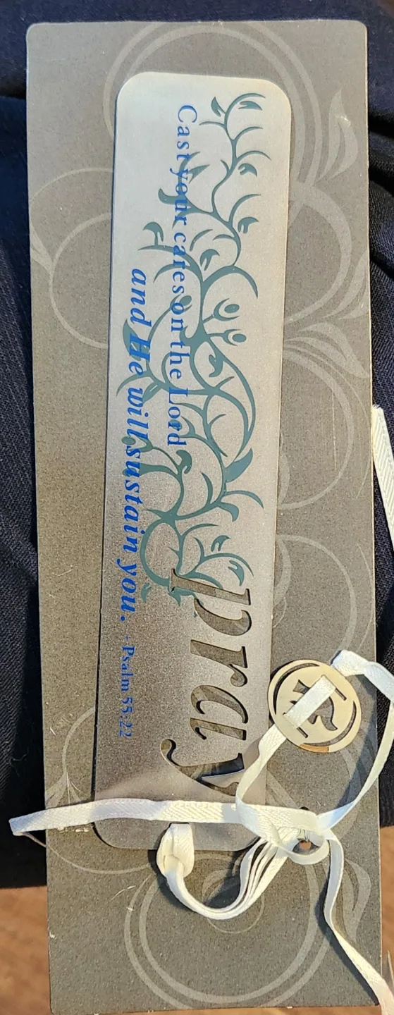 🏒 Pink Drawstring bag w/small items image indicator(10)