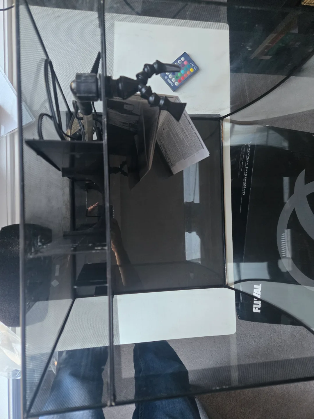 Fluval Flex 15 Gallon Aquarium Kit image indicator(7)