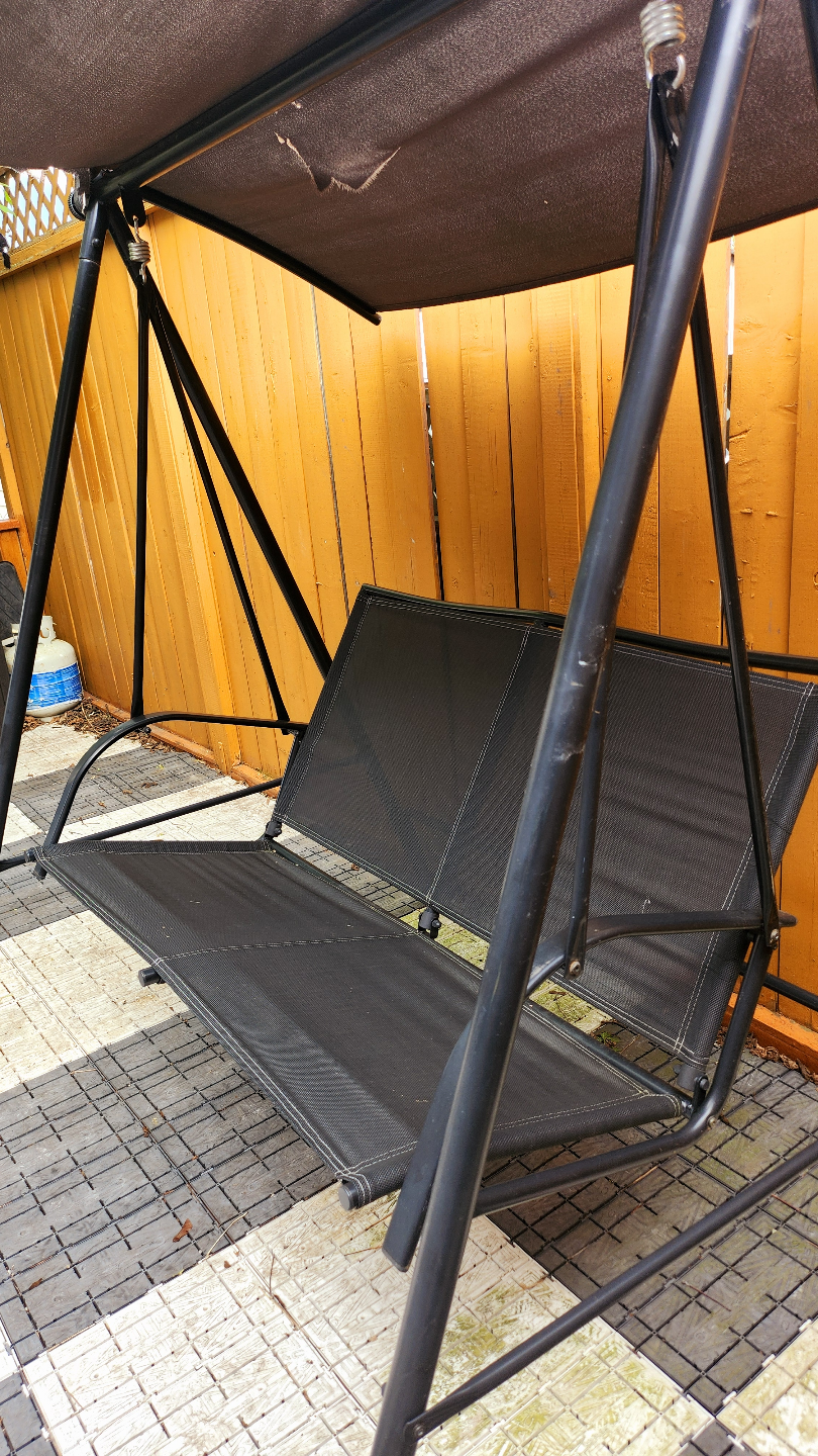 Outdoor Patio Swing