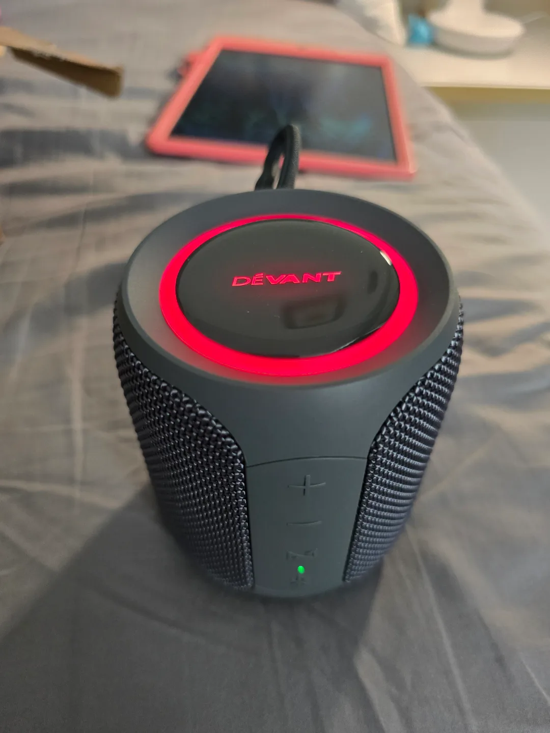 DEVANT Portable Bluetooth Speaker - SWS-01 Model thumbnail