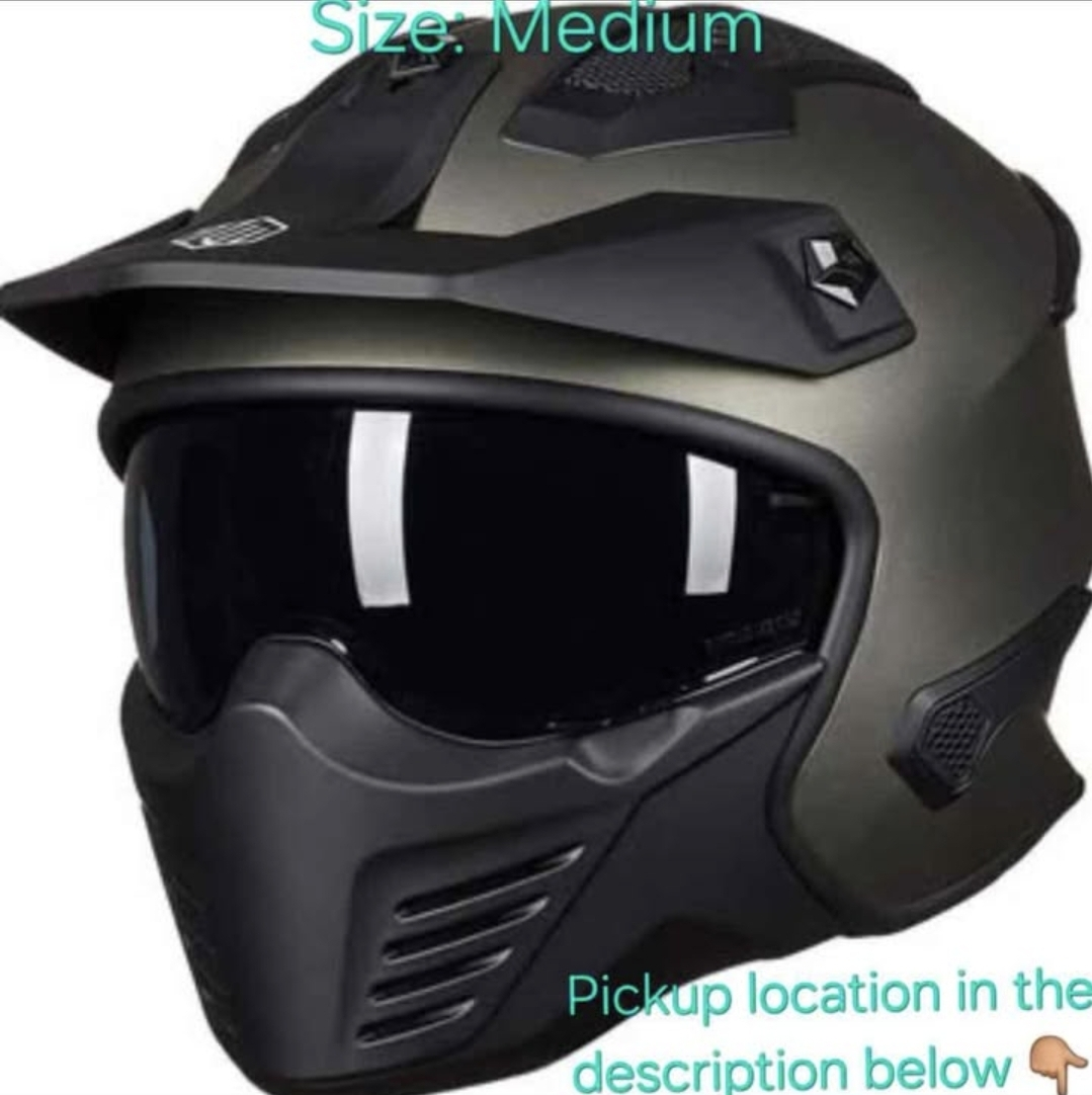 ILM Motorcycle Helmet - Size Medium