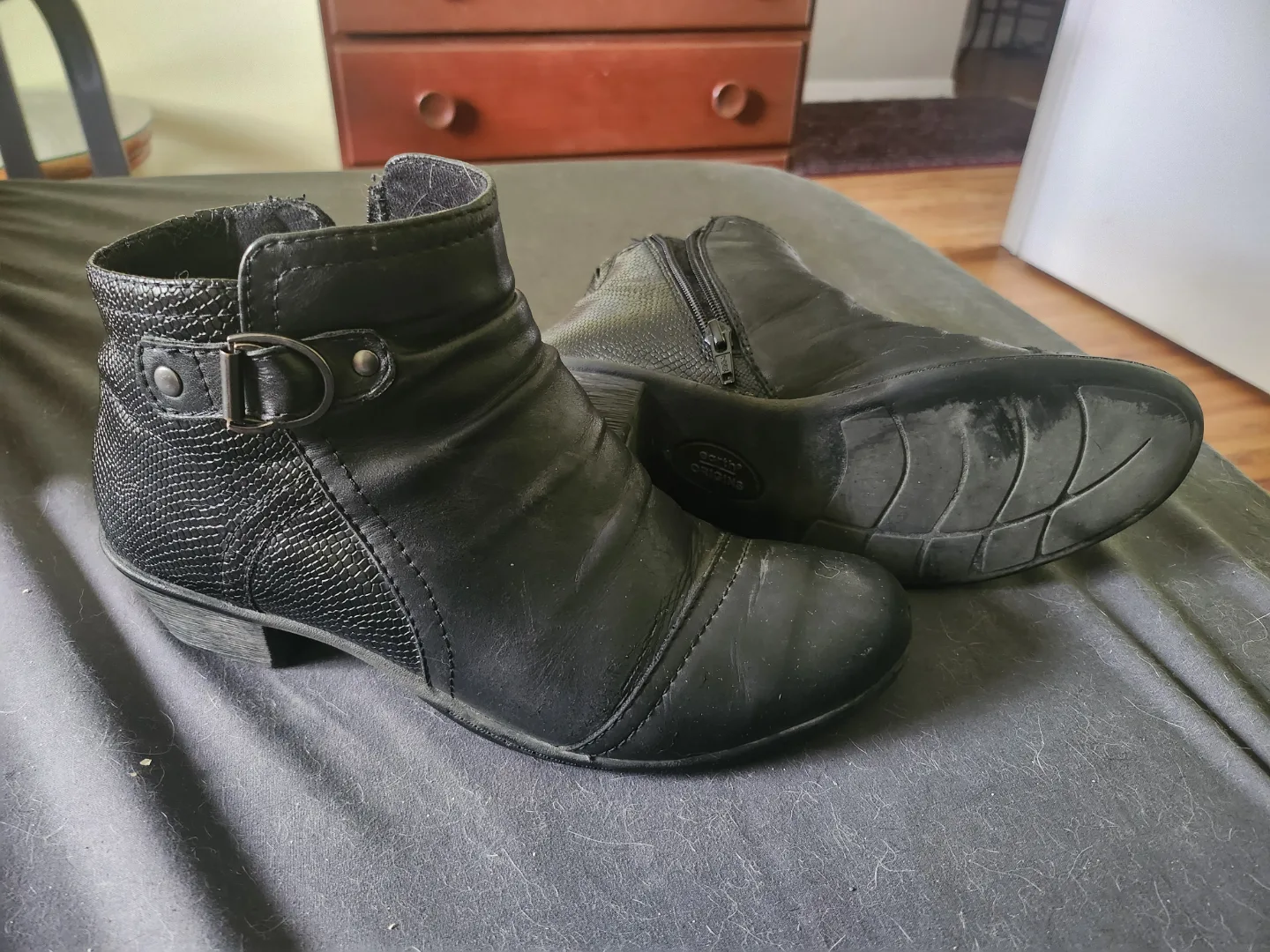 Earth Origins Felt-lined Ankle Boots sz 8.5 thumbnail