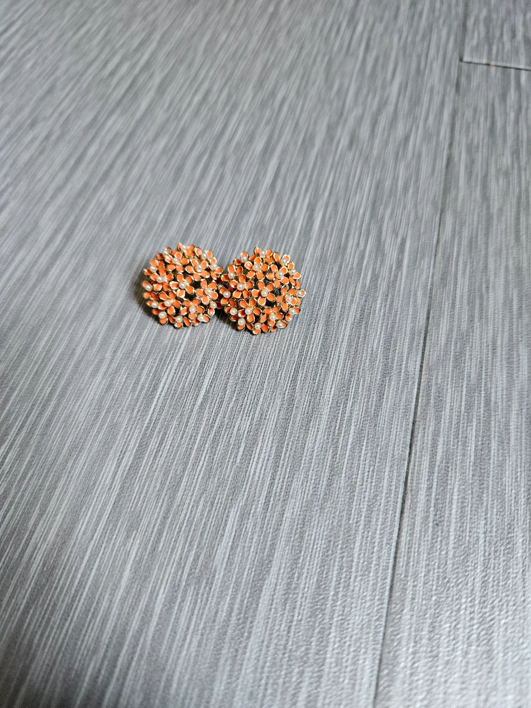 Floral Stud Earrings Orange and Pearl image indicator(2)