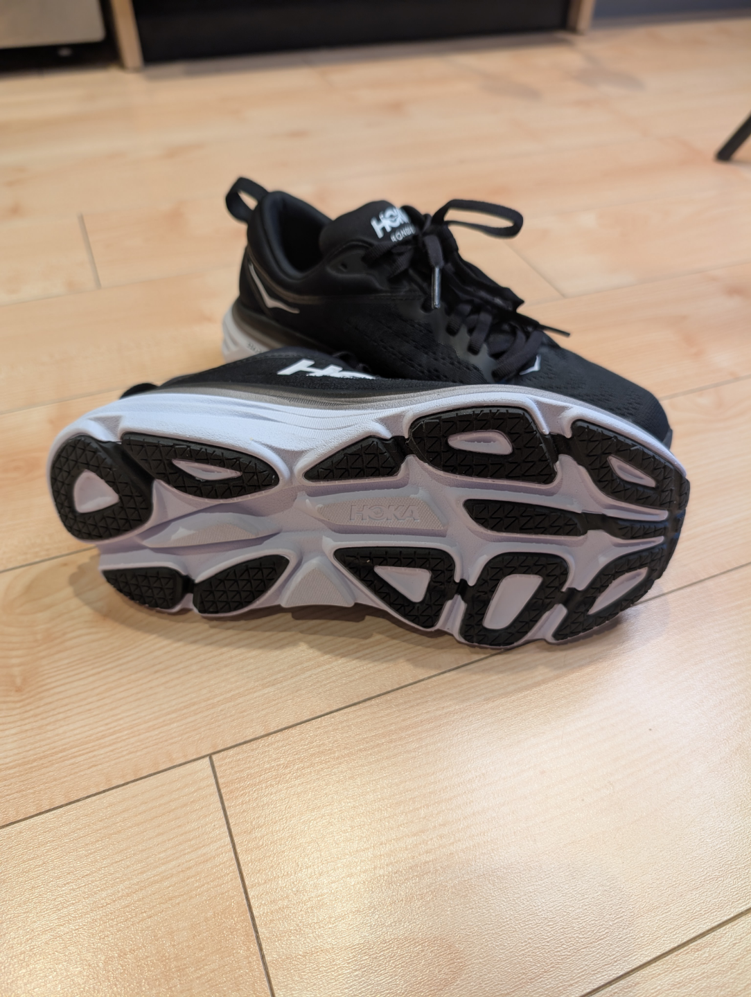 Hoka One One Bondi 8 Running Shoes - Women's Size 7 - photo 2
