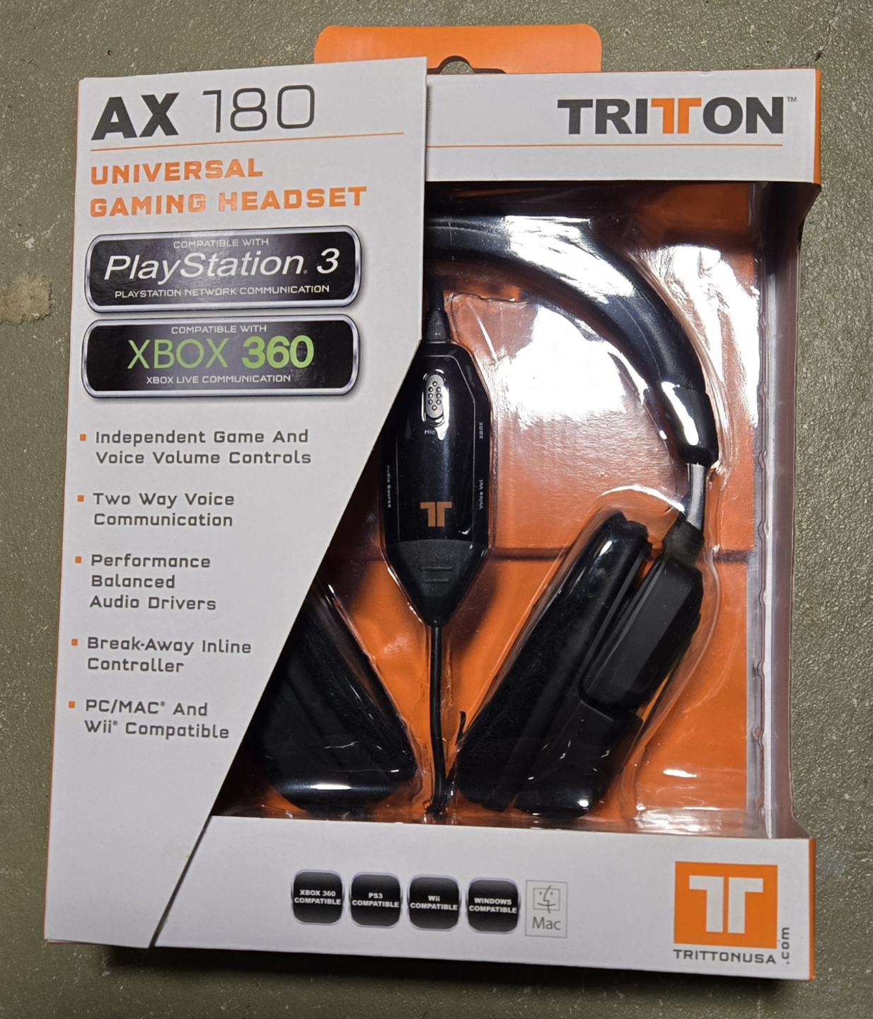 Tritton AX 180 Universal Gaming Headset - New in Box
