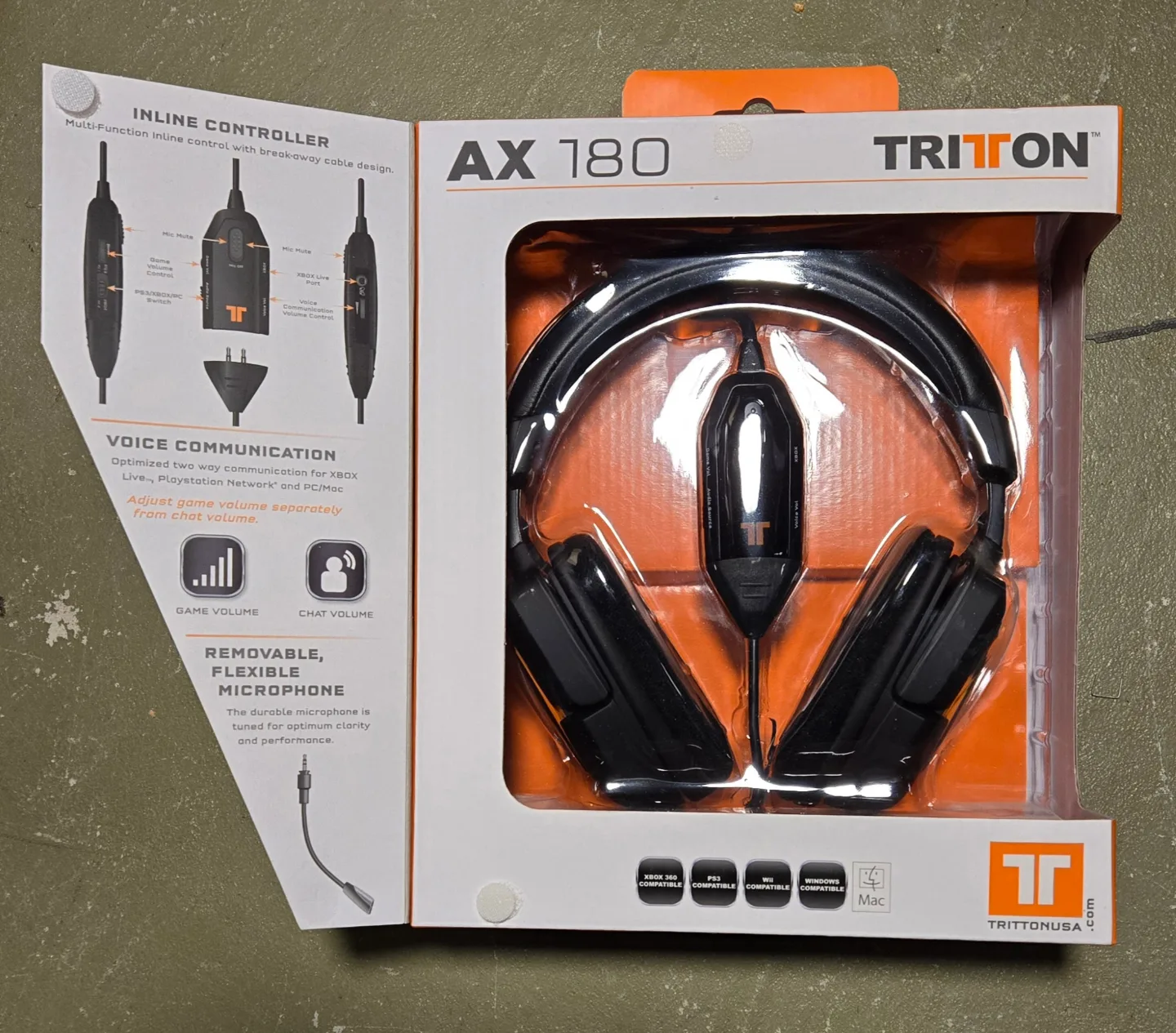 Tritton AX 180 Universal Gaming Headset - New in Box image indicator(2)