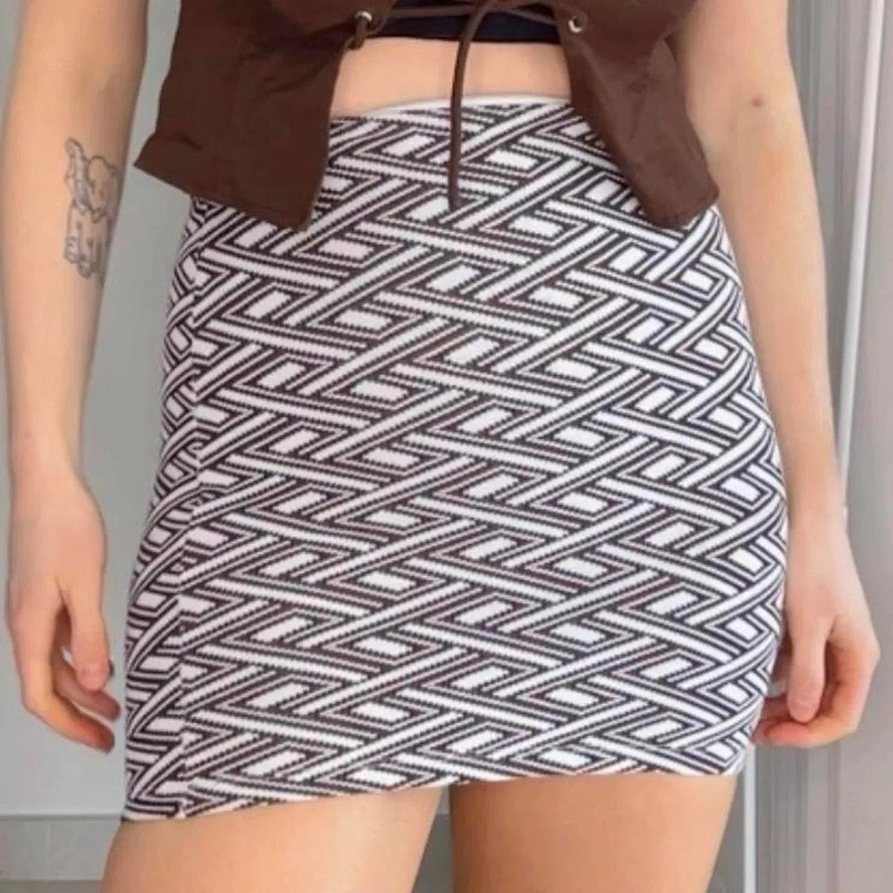 Zara geometric pattern woven skirt image indicator(2)