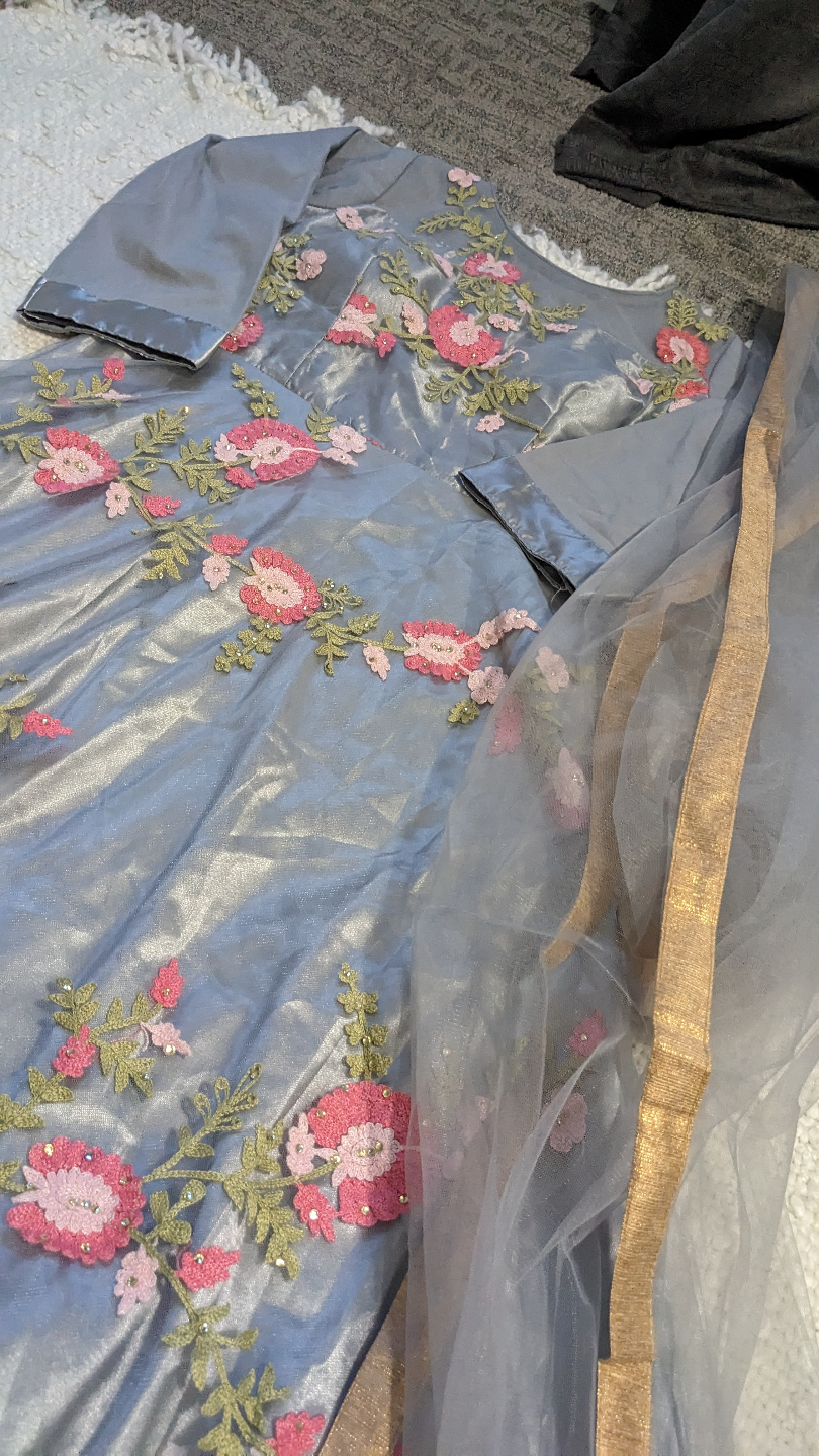 Grey embroidered Anarkali dress with dupatta - photo 3