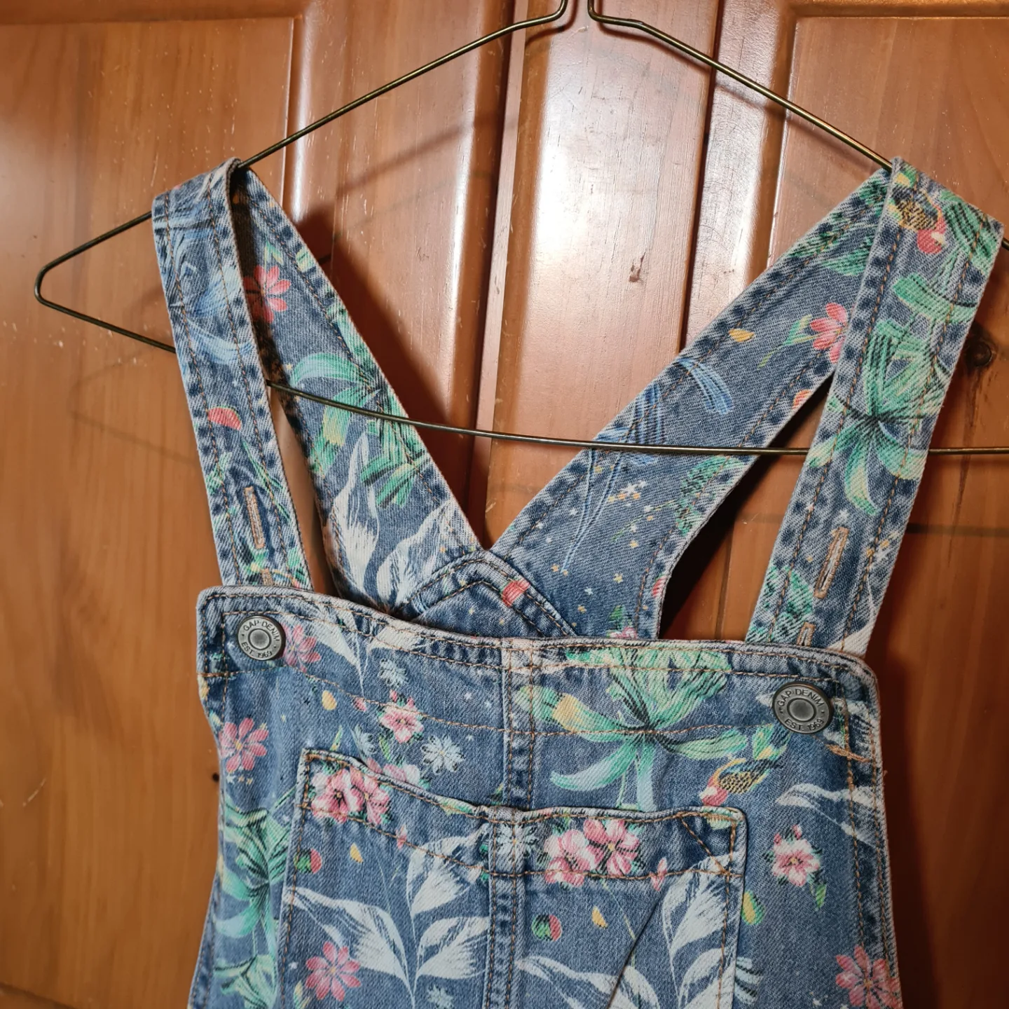 GAP - Girls' floral denim overalls🧡 image indicator(2)