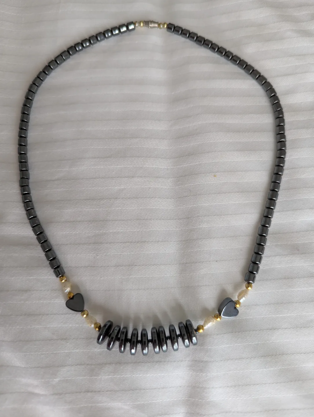 Hematite and Pearl Beaded Necklace thumbnail