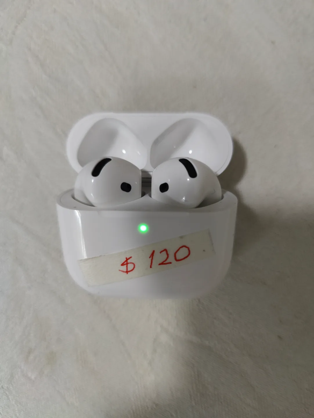 Apple AirPods 4 - 4th Generation thumbnail