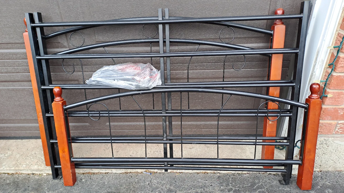 Metal and Wood Bed Frame queen size thumbnail
