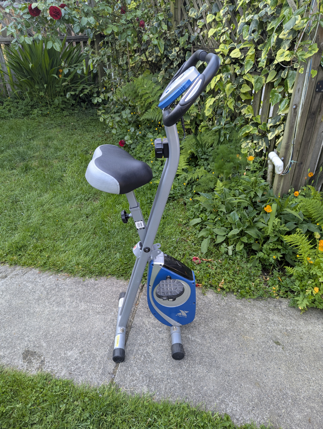 #freecycle Folding Exercise Bike - photo 2