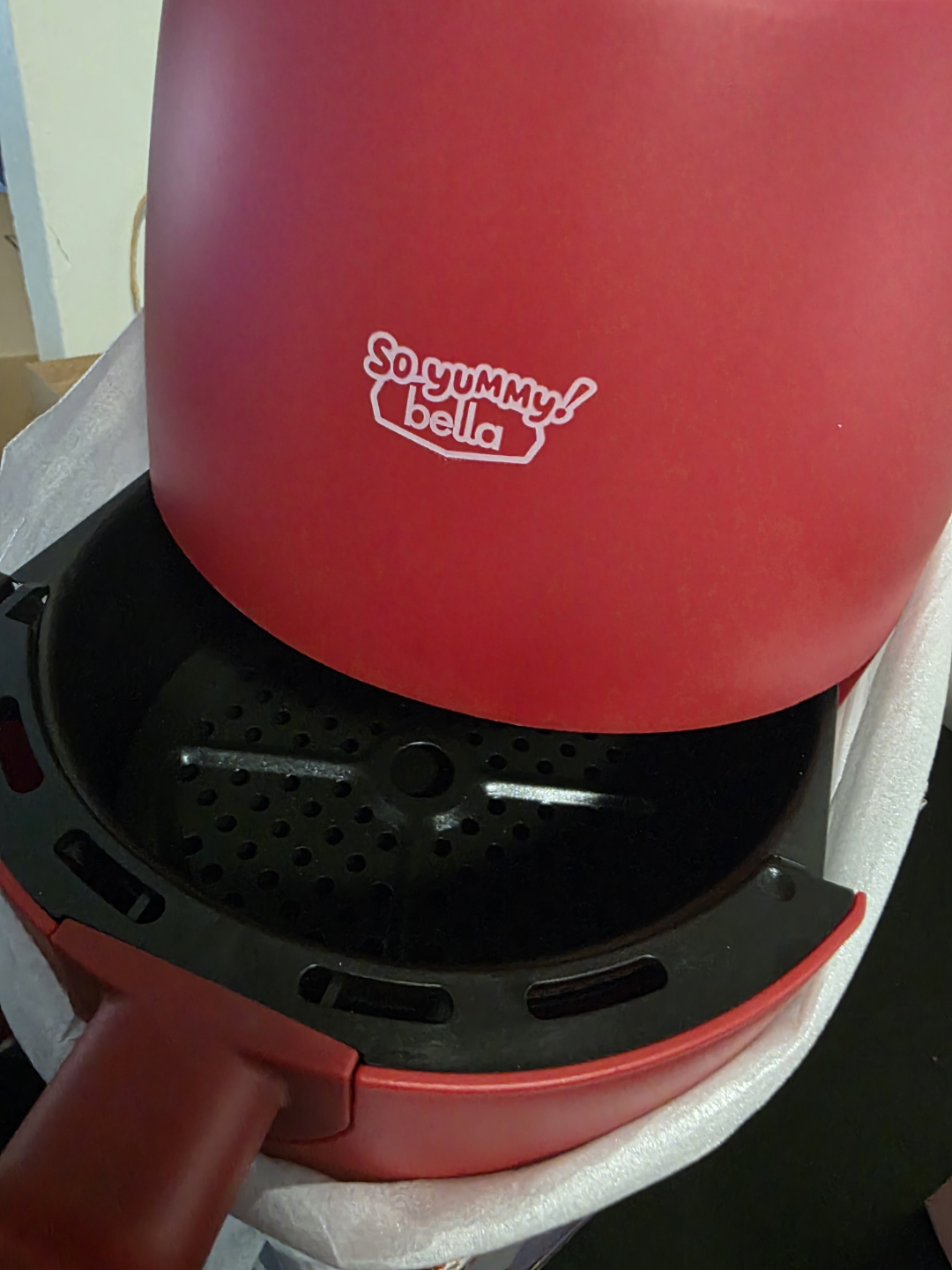 So Yummy! Bella 2QT Mini Air Fryer - Brand New in Box! - photo 4