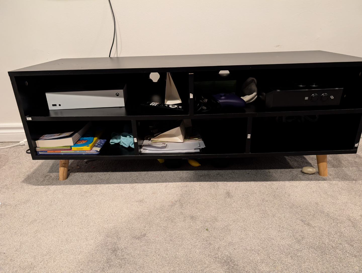 TV Console - photo 2
