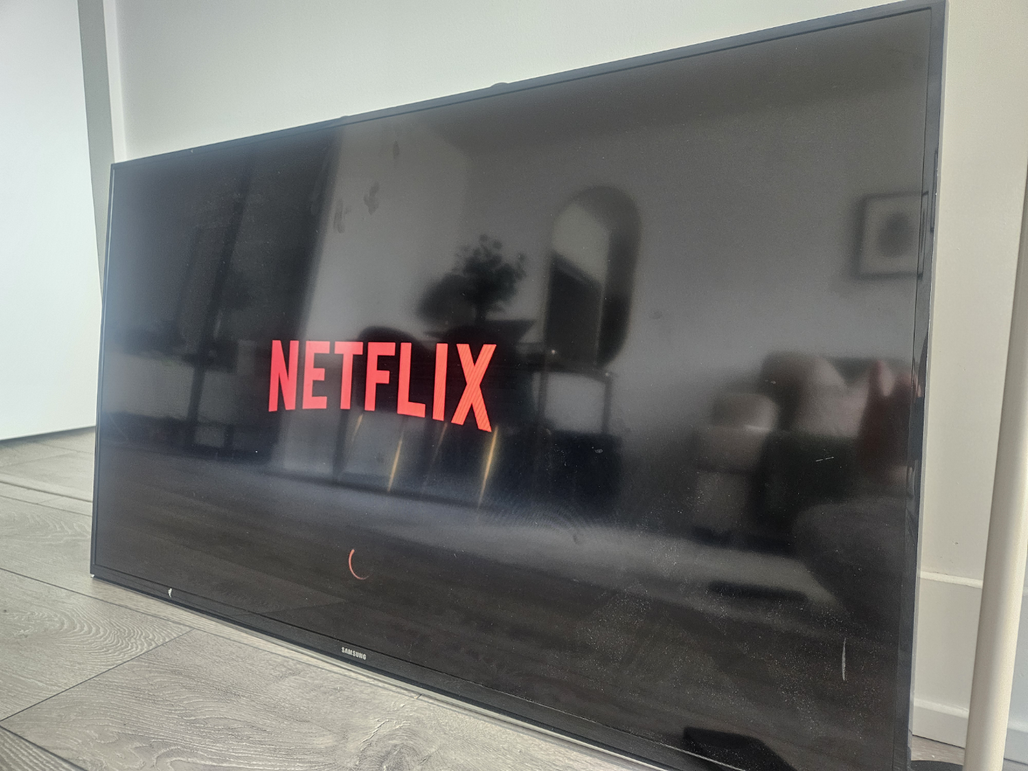 Samsung 40" Smart TV - UN40H6350AF