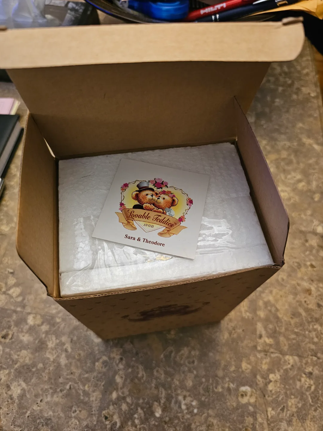 Avon Lovable Teddies Figurine - Off to a Birthday Party image indicator(7)