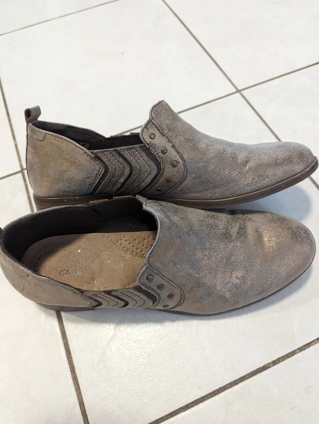 Women's Clarks Collection Slip-On Shoes 🏒